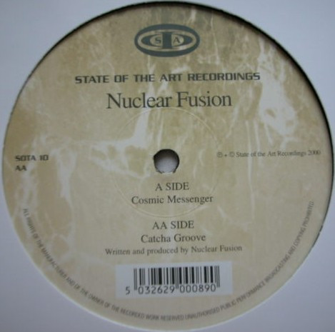 Cosmic Messenger / Catcha Groove, Nuclear Fusion (3)